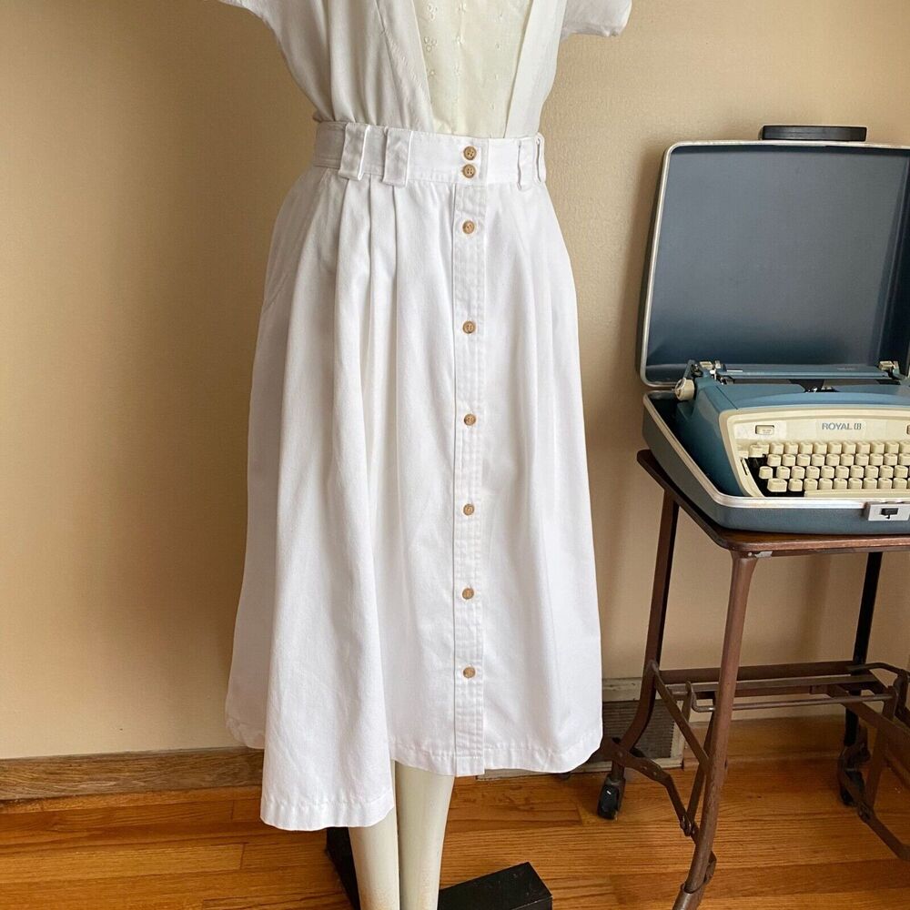 Vintage Reflections 14P White Button Front Knee Length Skirt Sport Pockets Pleat